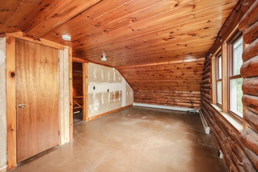 471 Salisbury Road Franklin NH 03235