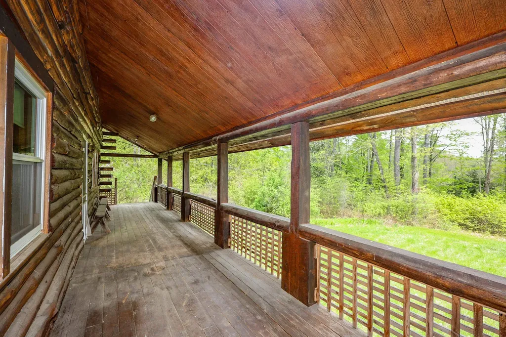 471 Salisbury Road Franklin NH 03235