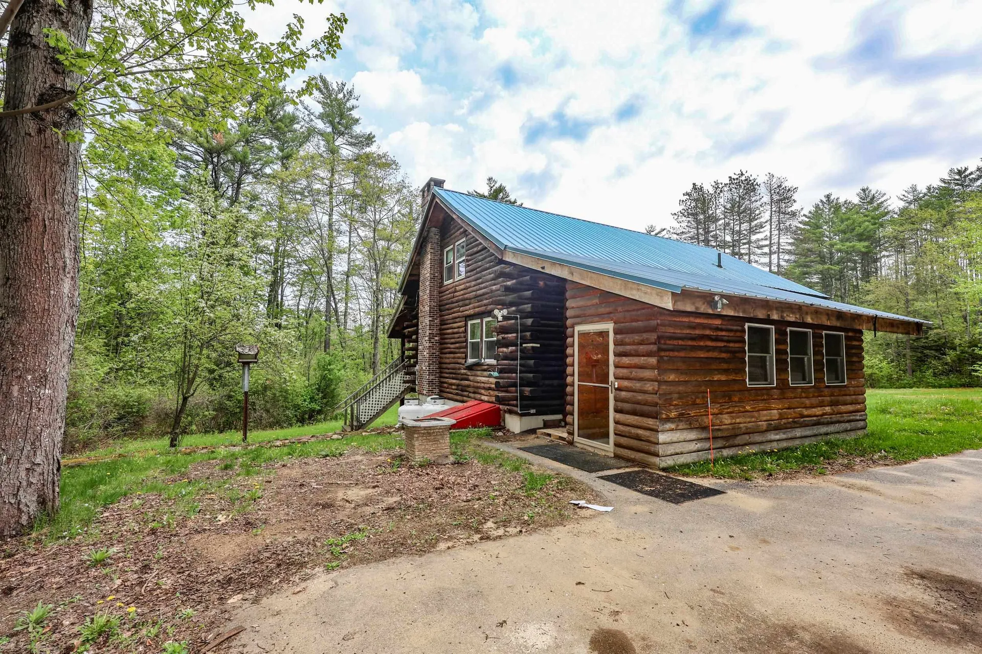 471 Salisbury Road Franklin NH 03235