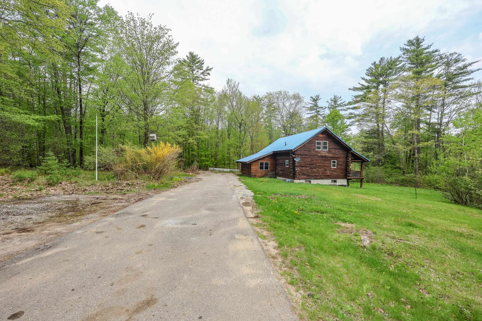 471 Salisbury Road Franklin NH 03235