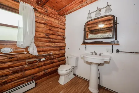 471 Salisbury Road Franklin NH 03235