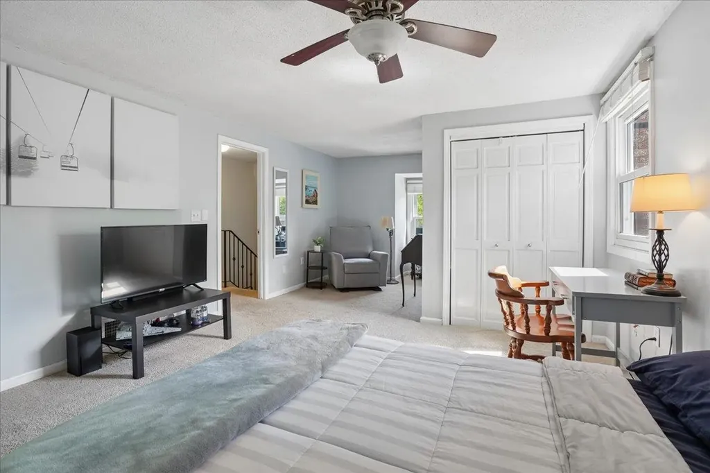 6 Nutmeg Drive Nashua NH 03062