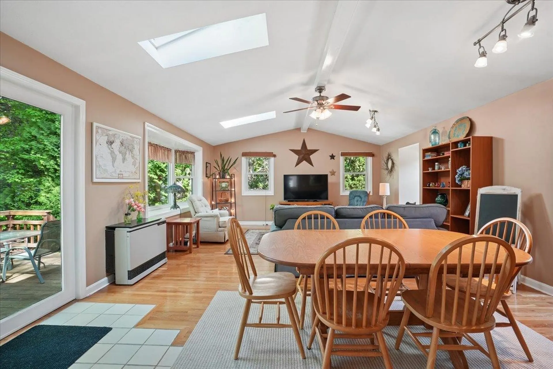 6 Nutmeg Drive Nashua NH 03062