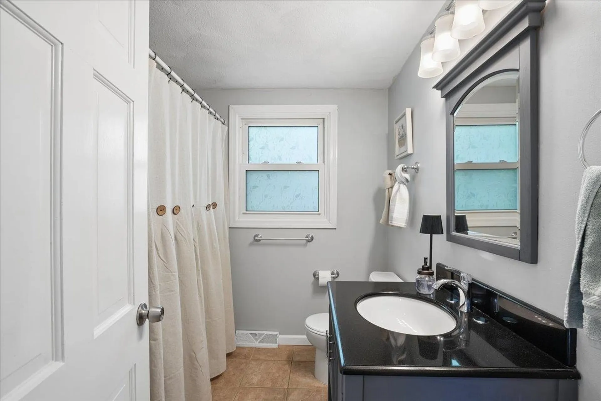 6 Nutmeg Drive Nashua NH 03062