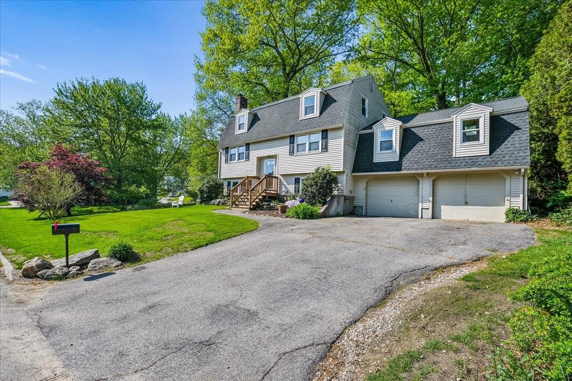 6 Nutmeg Drive Nashua NH 03062
