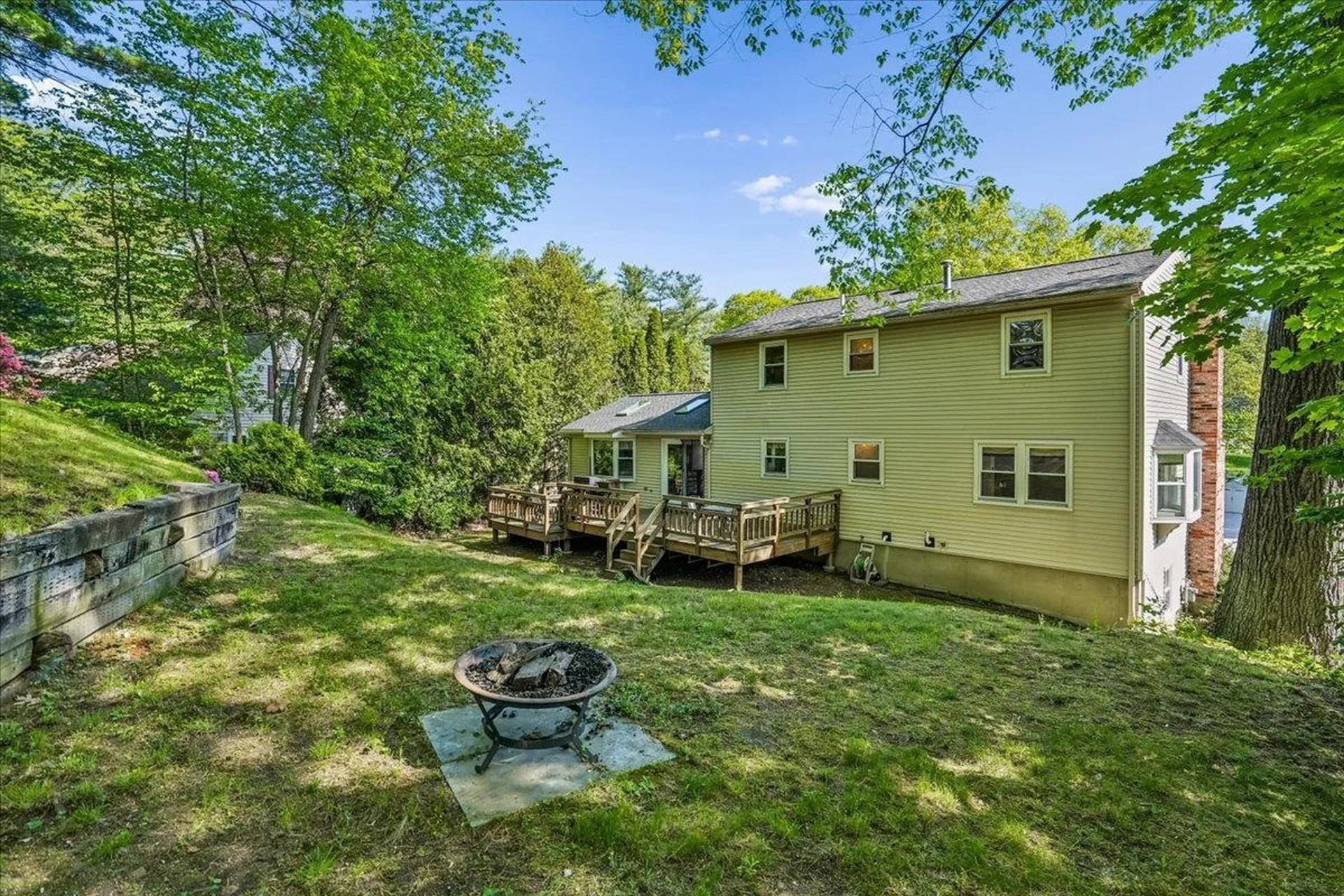 6 Nutmeg Drive Nashua NH 03062