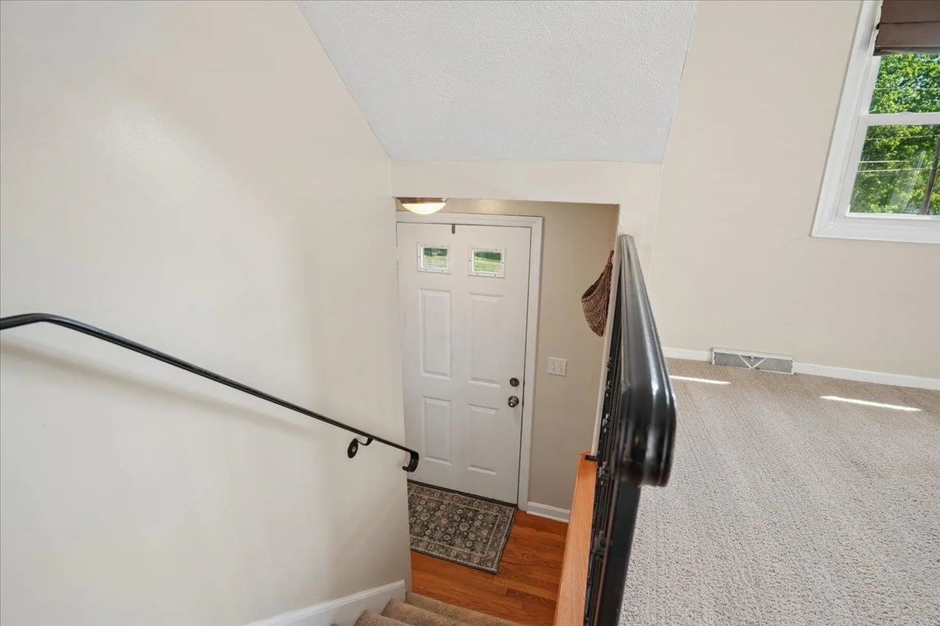 6 Nutmeg Drive Nashua NH 03062