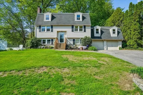 6 Nutmeg Drive Nashua NH 03062