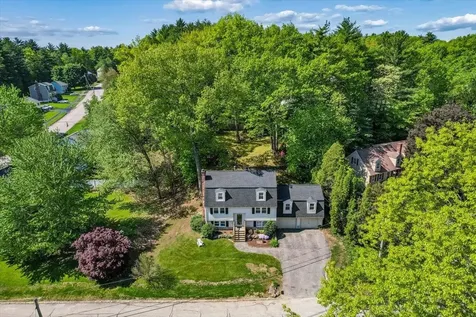 6 Nutmeg Drive Nashua NH 03062