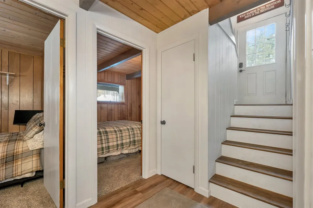 41 Tabor Circle Albany NH 03838