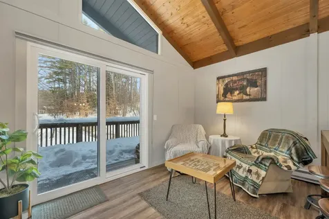 41 Tabor Circle Albany NH 03838