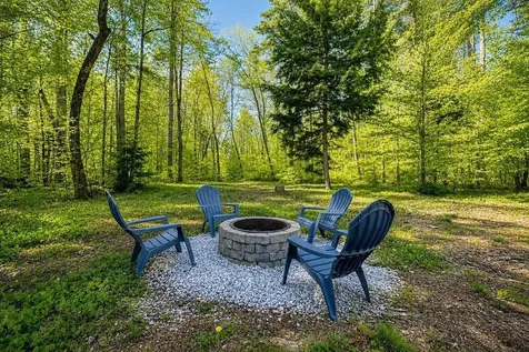 41 Tabor Circle Albany NH 03838
