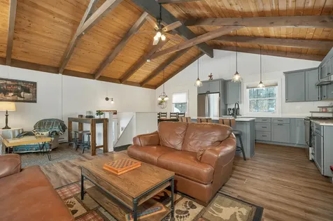 41 Tabor Circle Albany NH 03838