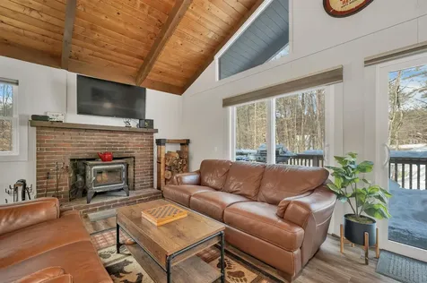 41 Tabor Circle Albany NH 03838