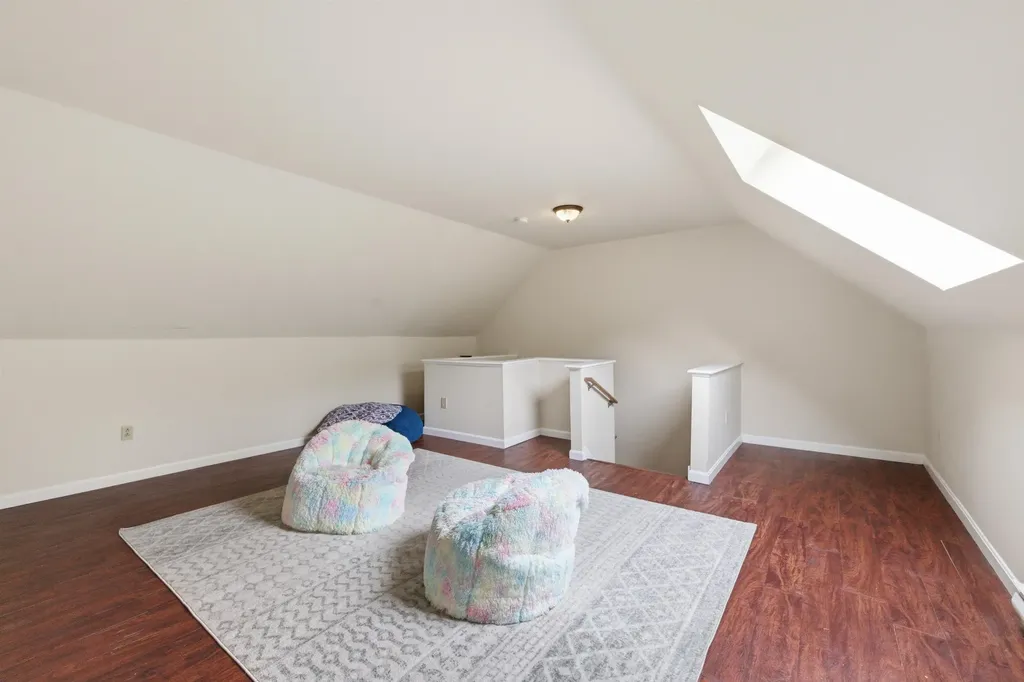 21 Sullivan Court Salem NH 03079