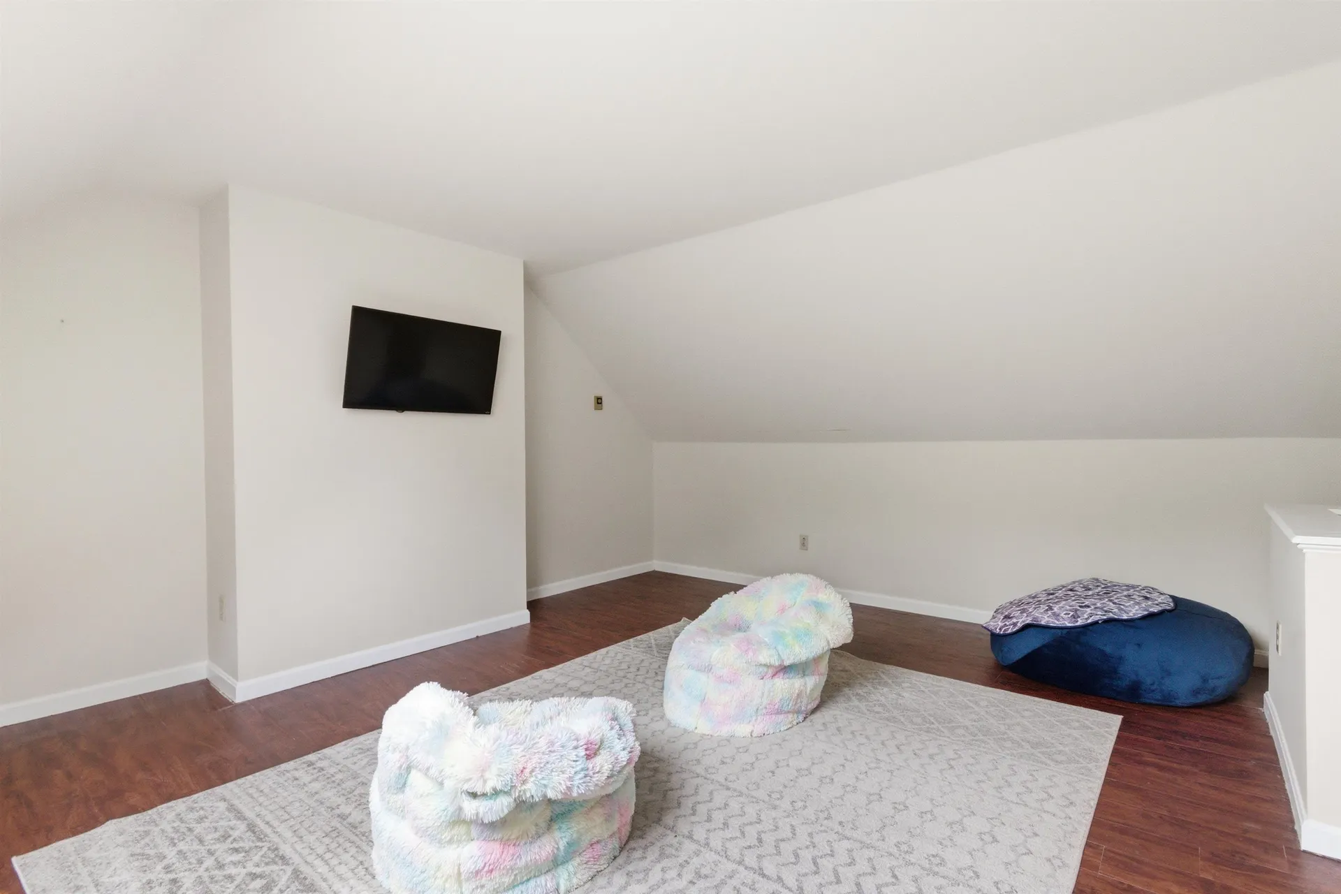 21 Sullivan Court Salem NH 03079