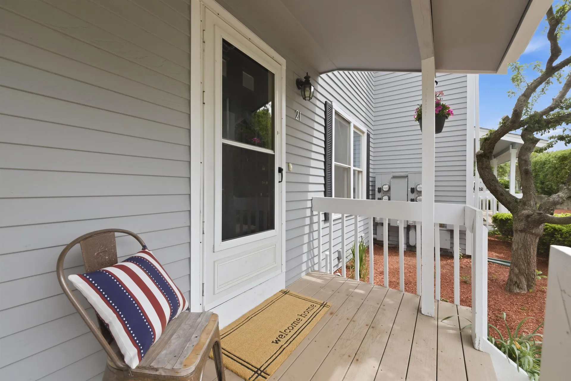 21 Sullivan Court Salem NH 03079