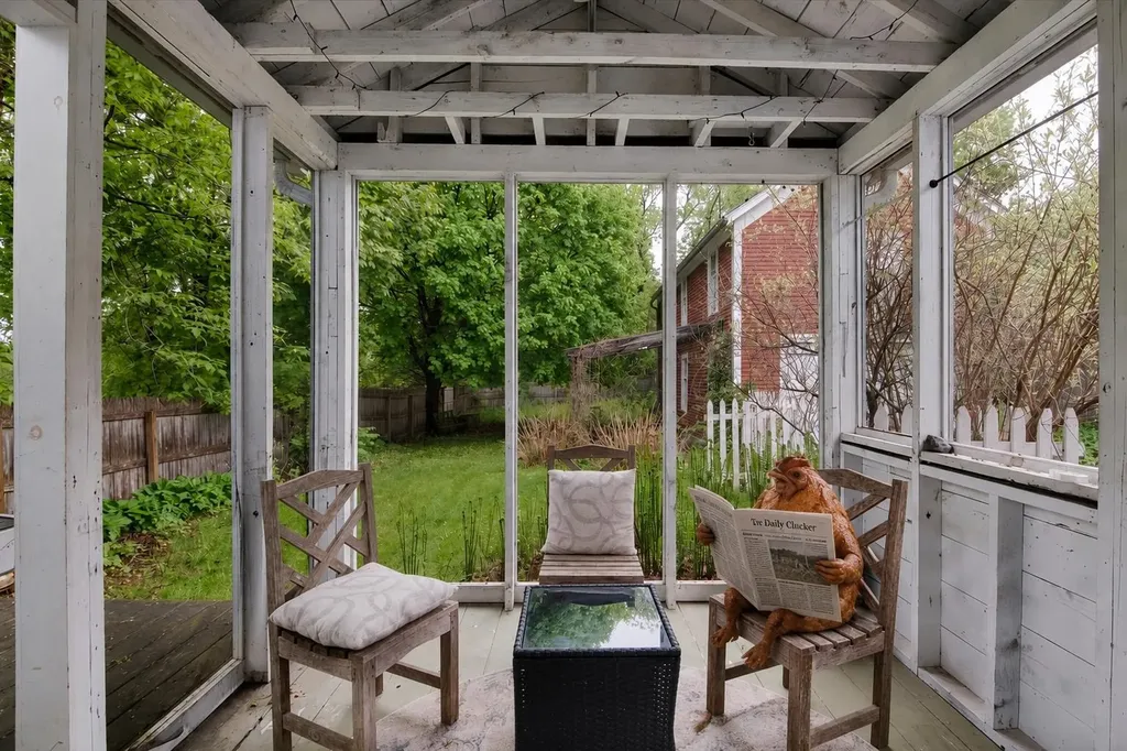 22 Proctor Avenue South Burlington VT 05403