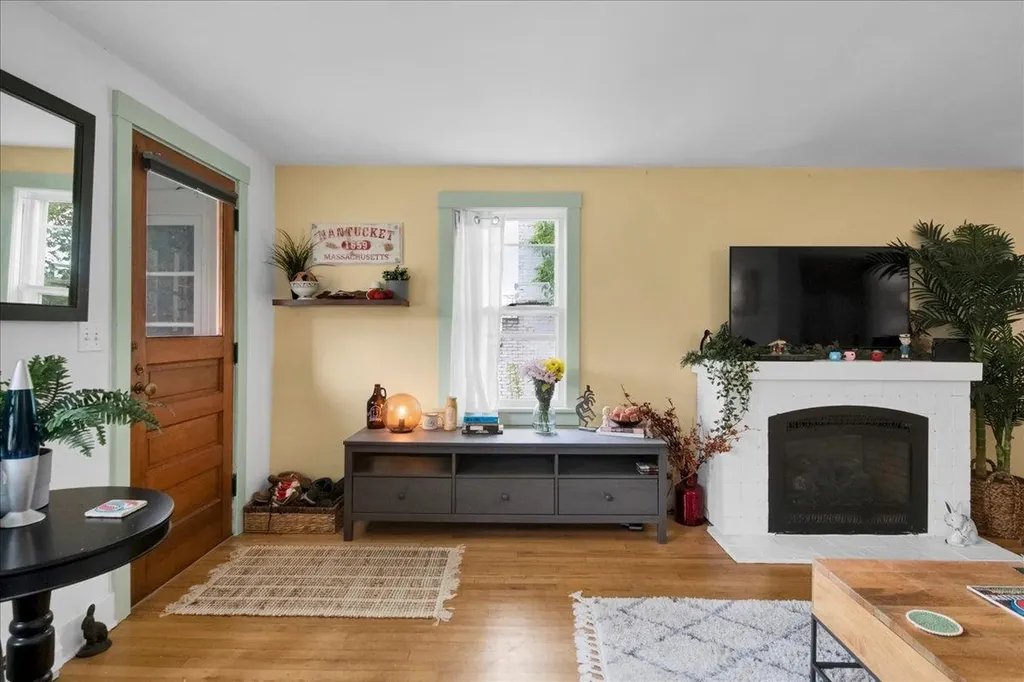 22 Proctor Avenue South Burlington VT 05403
