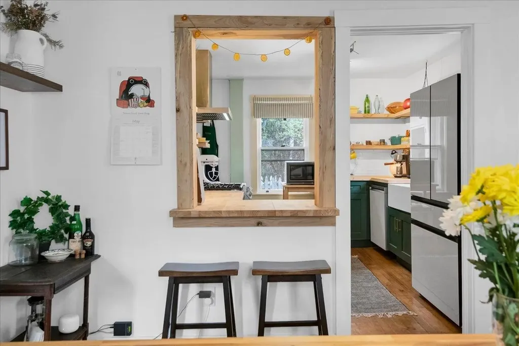 22 Proctor Avenue South Burlington VT 05403