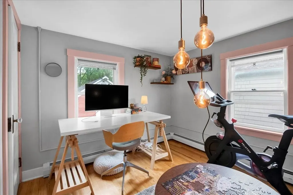 22 Proctor Avenue South Burlington VT 05403