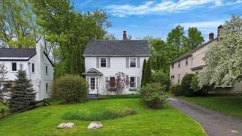 22 Proctor Avenue South Burlington VT 05403