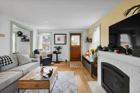 22 Proctor Avenue South Burlington VT 05403