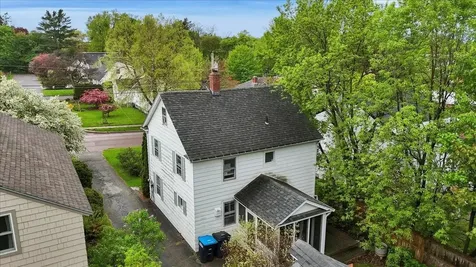 22 Proctor Avenue South Burlington VT 05403