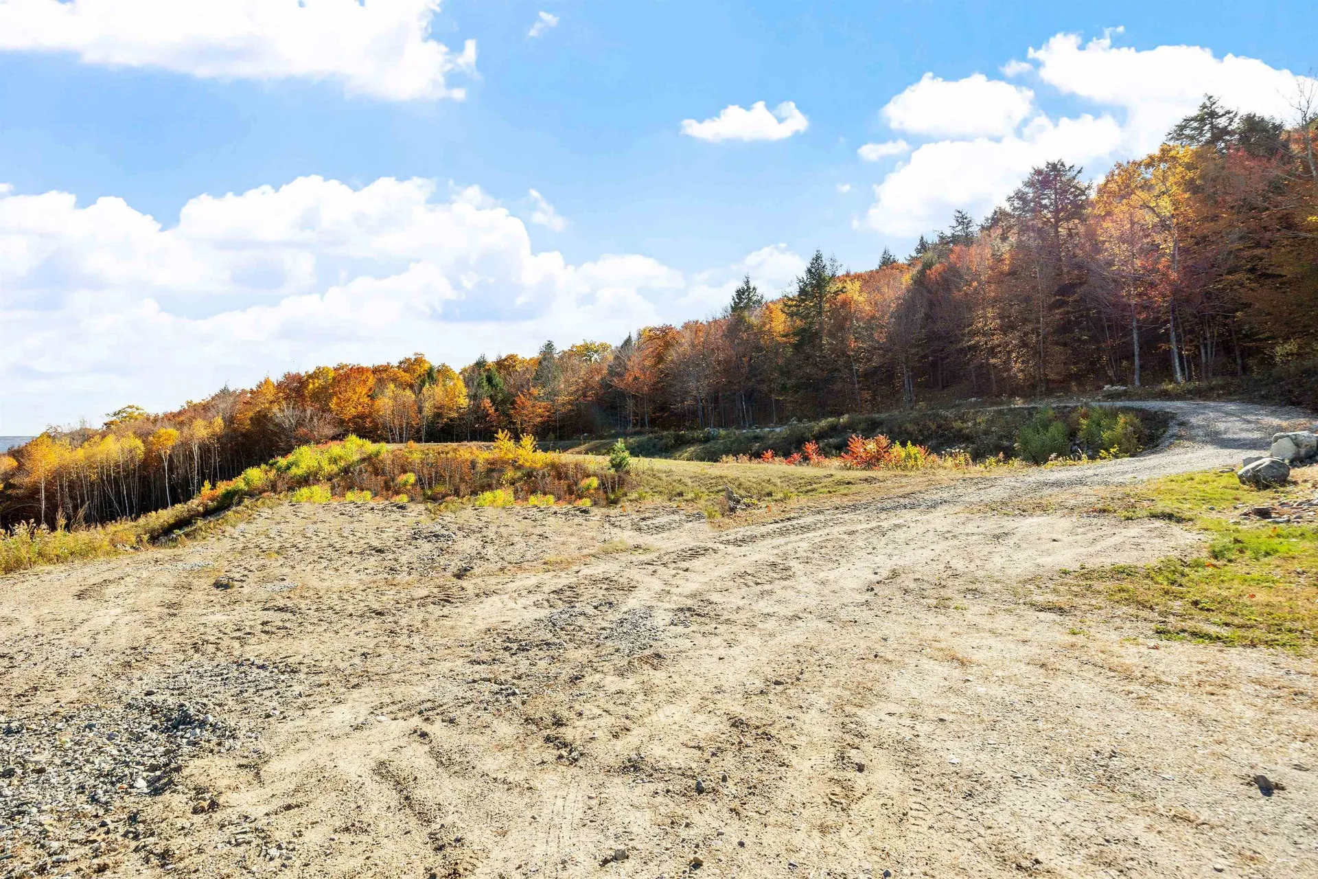 11/13/A/0 High Point Drive Alton NH 03810