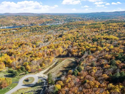 11/13/A/0 High Point Drive Alton NH 03810