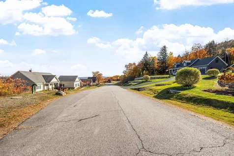 11/13/A/0 High Point Drive Alton NH 03810