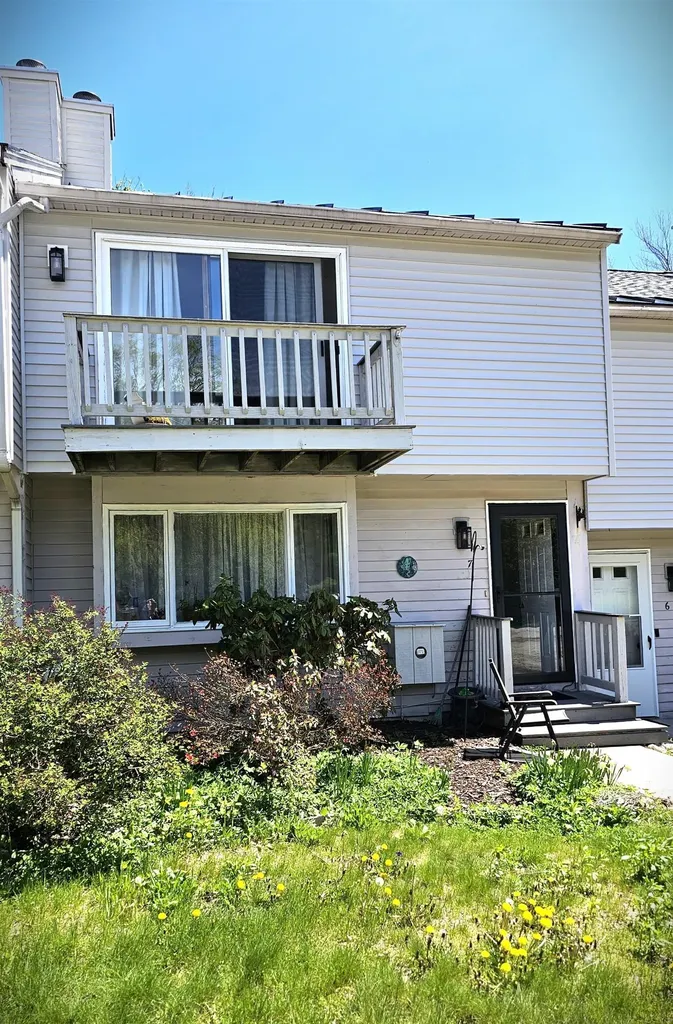 69 Birch Glen Drive Bennington NH 03442