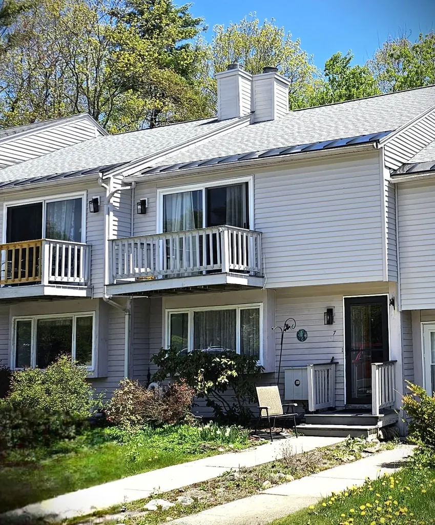 69 Birch Glen Drive Bennington NH 03442