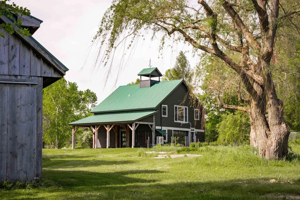1816 Morgan Horse Farm Road Weybridge VT 05753