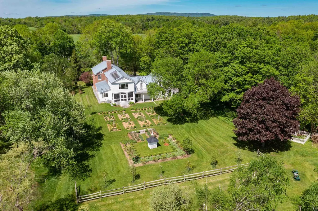 1816 Morgan Horse Farm Road Weybridge VT 05753