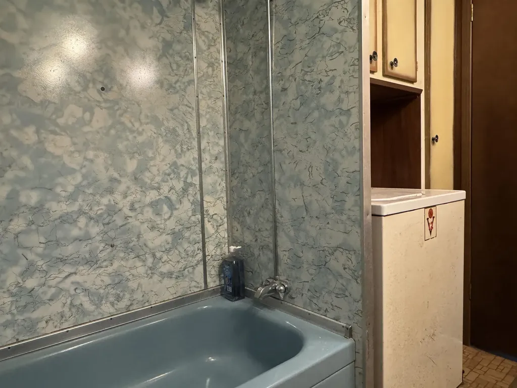 67 Old Pound Road Effingham NH 03882