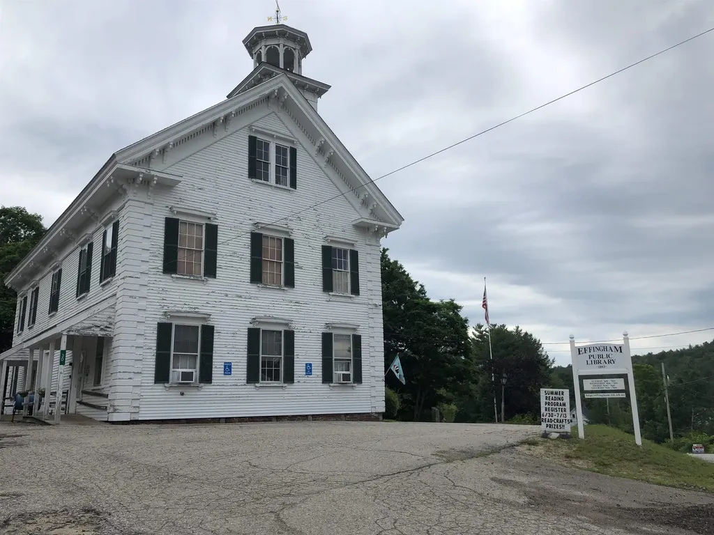 67 Old Pound Road Effingham NH 03882