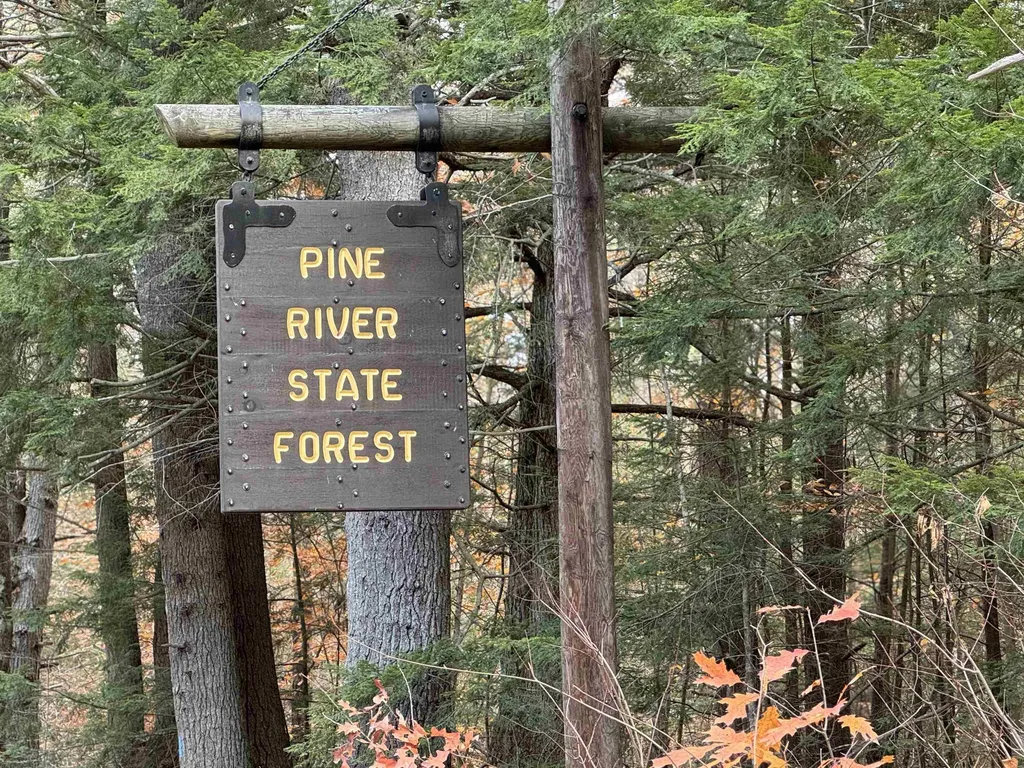 67 Old Pound Road Effingham NH 03882