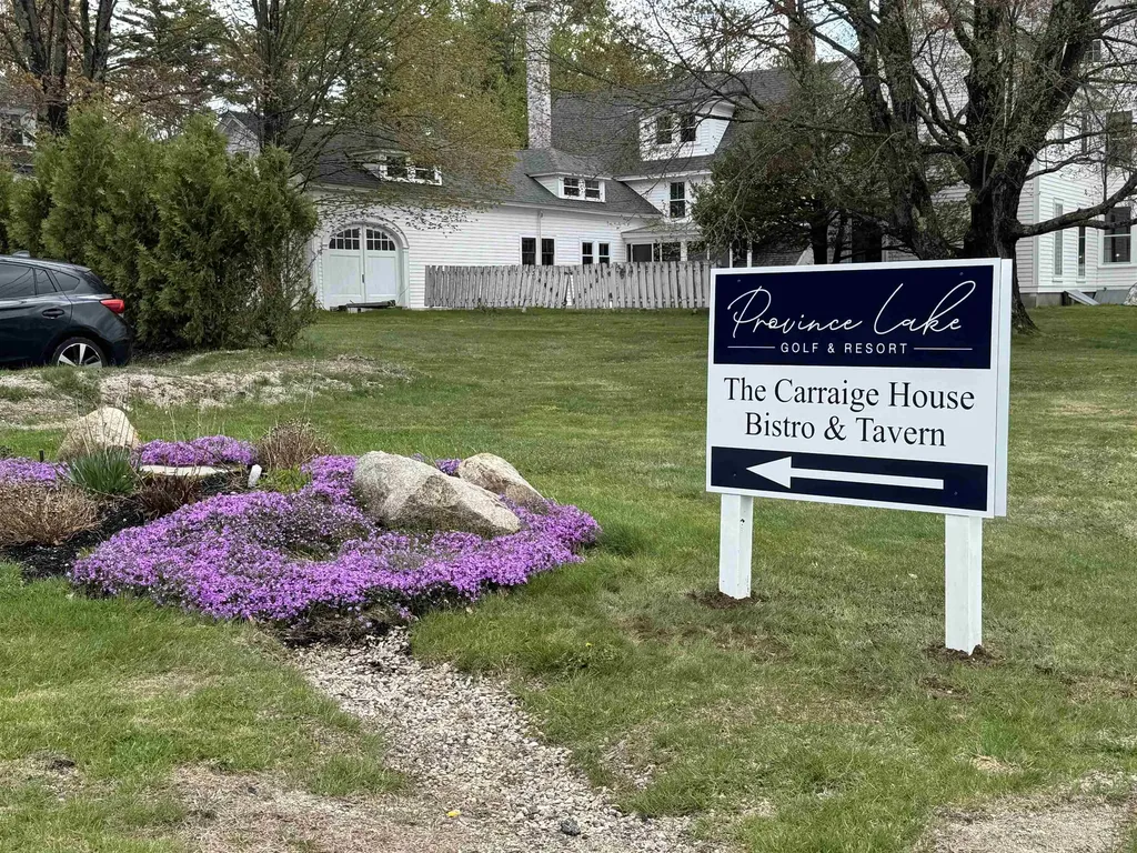 67 Old Pound Road Effingham NH 03882