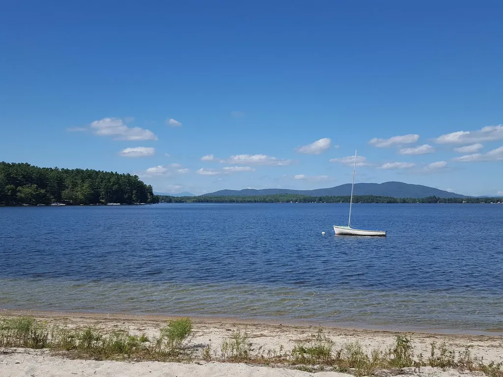 67 Old Pound Road Effingham NH 03882