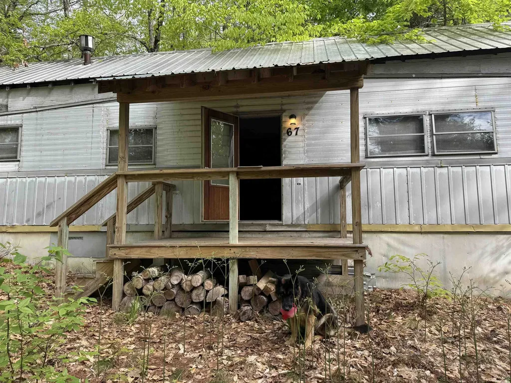 67 Old Pound Road Effingham NH 03882