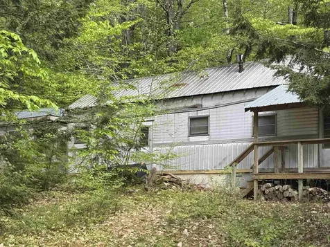 67 Old Pound Road Effingham NH 03882