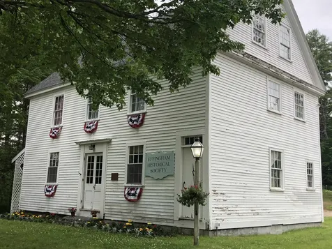 67 Old Pound Road Effingham NH 03882