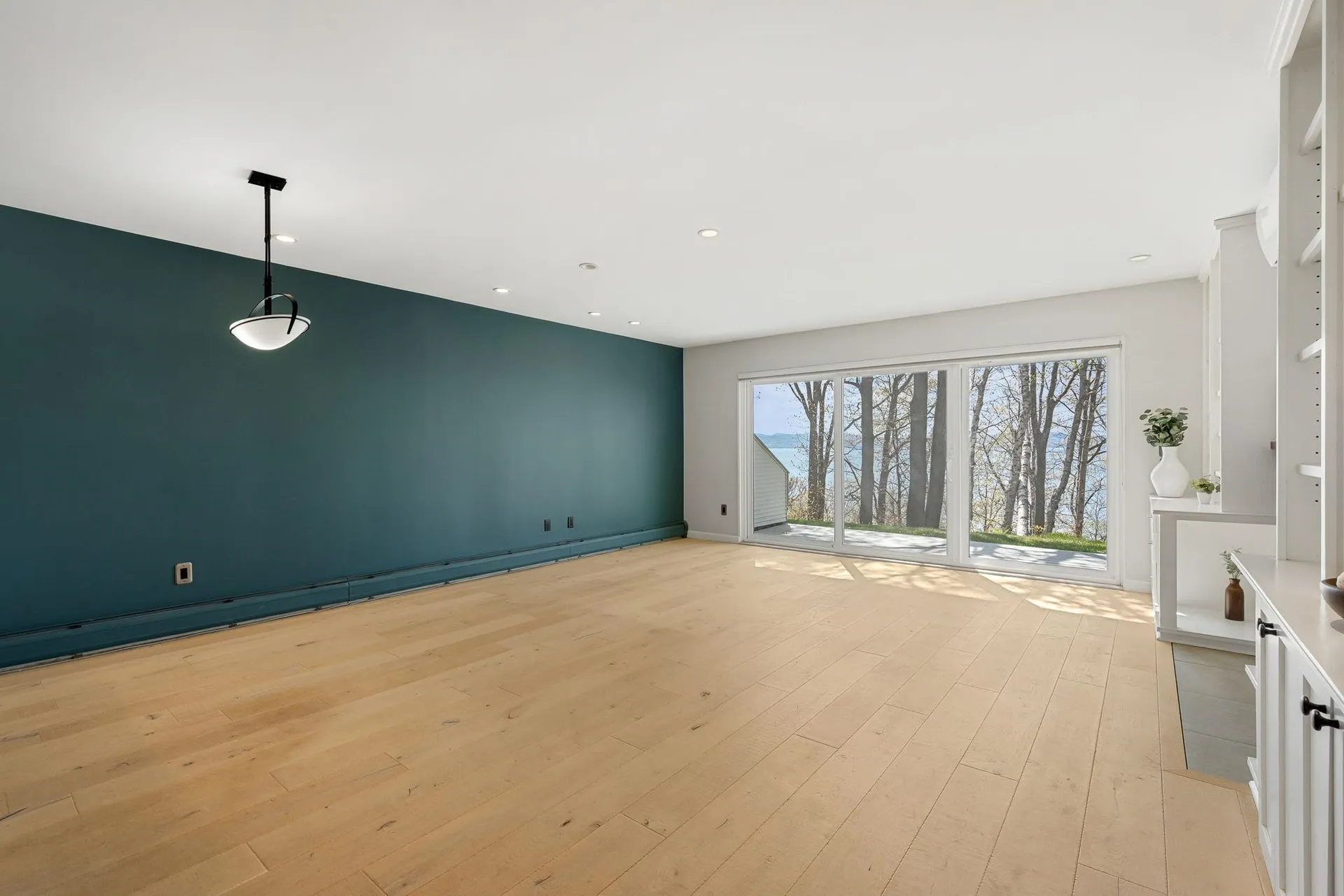73 Northshore Drive Burlington VT 05408
