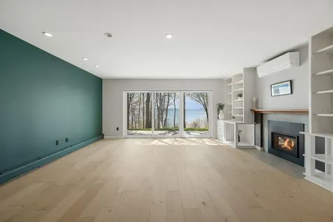 73 Northshore Drive Burlington VT 05408