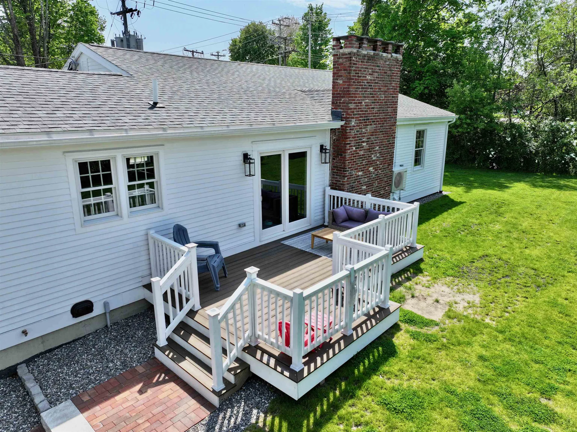 16 Silver Lake Road Hollis NH 03049