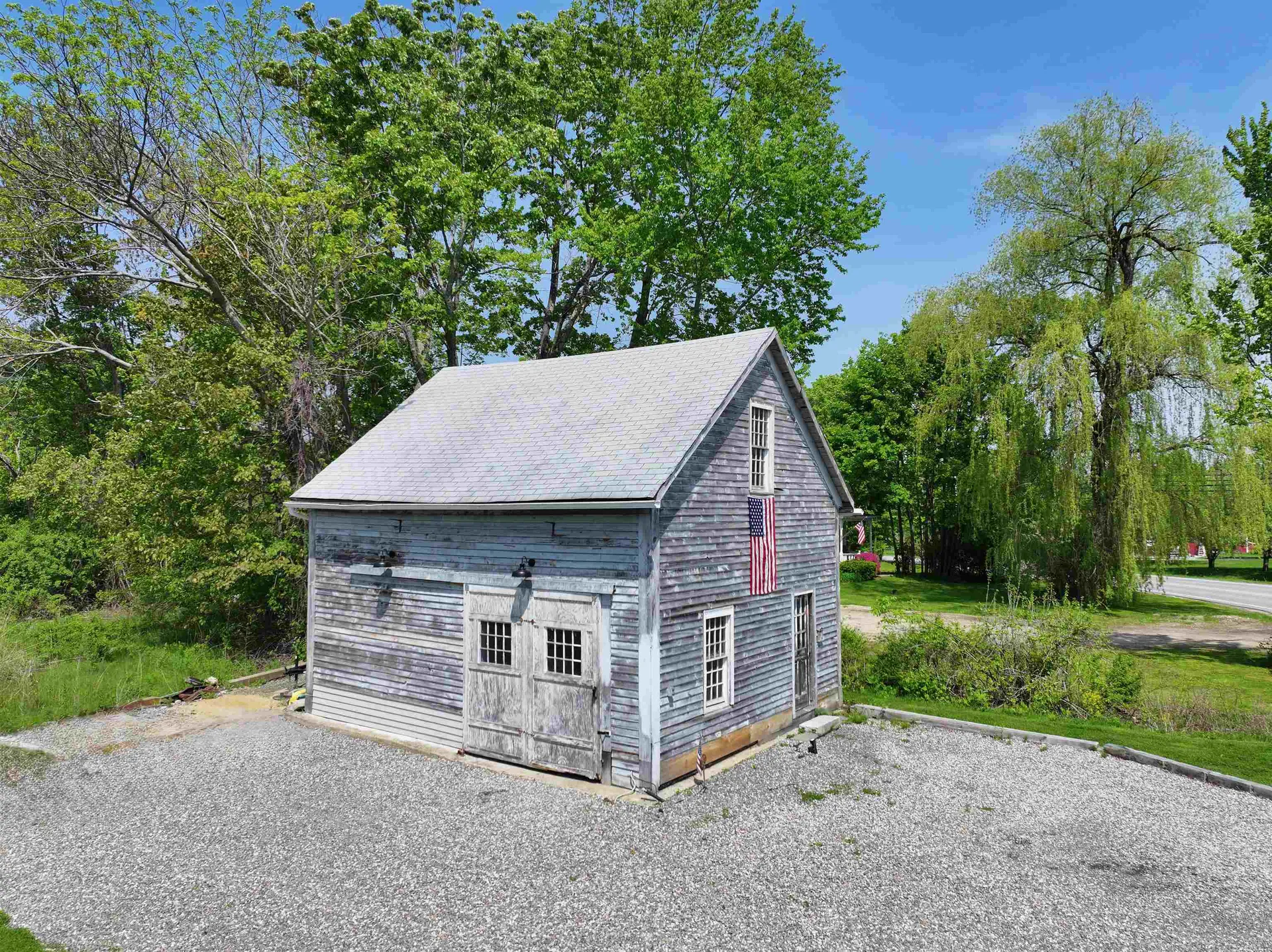 16 Silver Lake Road Hollis NH 03049