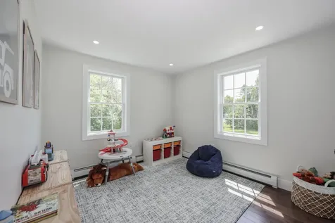 16 Silver Lake Road Hollis NH 03049
