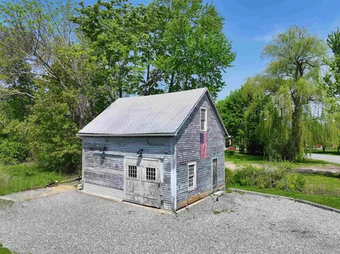 16 Silver Lake Road Hollis NH 03049
