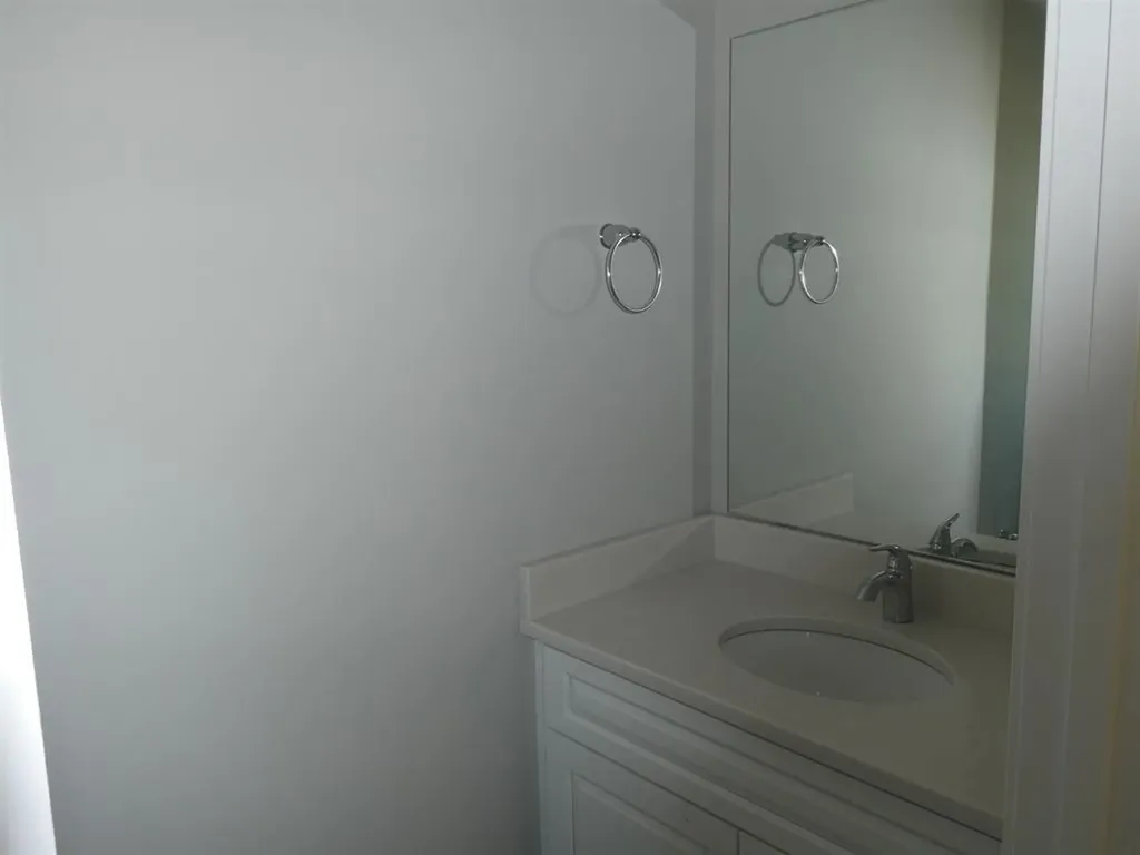 70-72 Hillcrest Avenue Manchester NH 03103